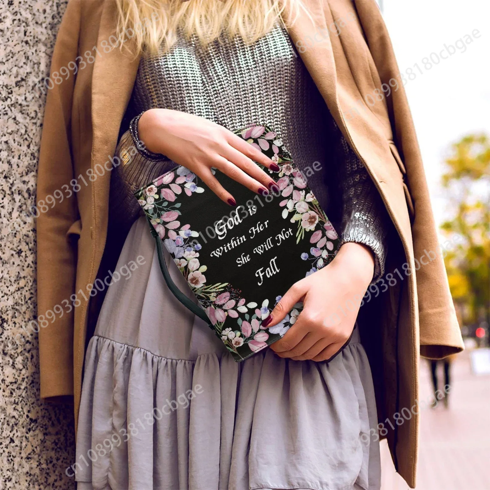 Flowers Verse Pattern Leather  - Edc Carry Bag recension och pris