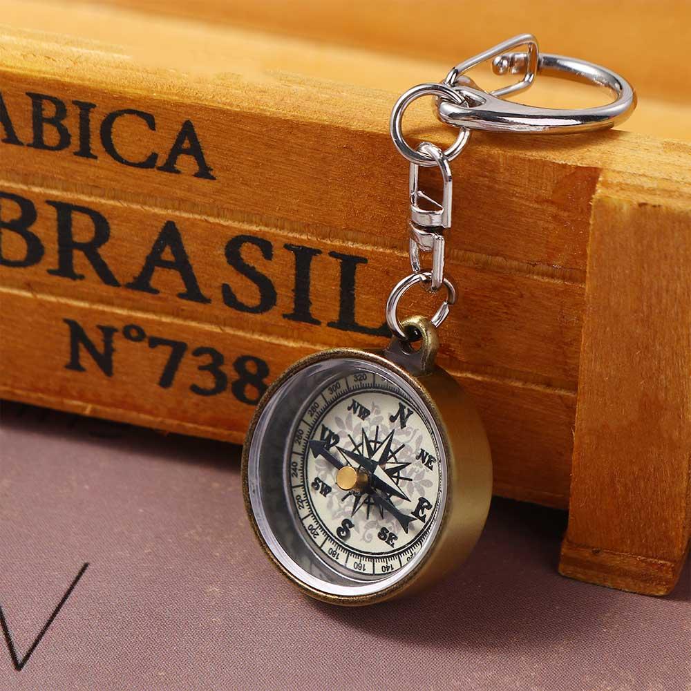 Climbing Equipment Zinc Alloy  - Compass Keychain Mini recension och pris